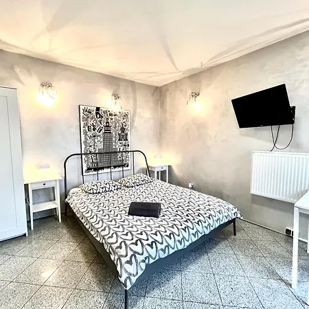 Bezagenta Oldtown2 Close To Metro Апартаменты *